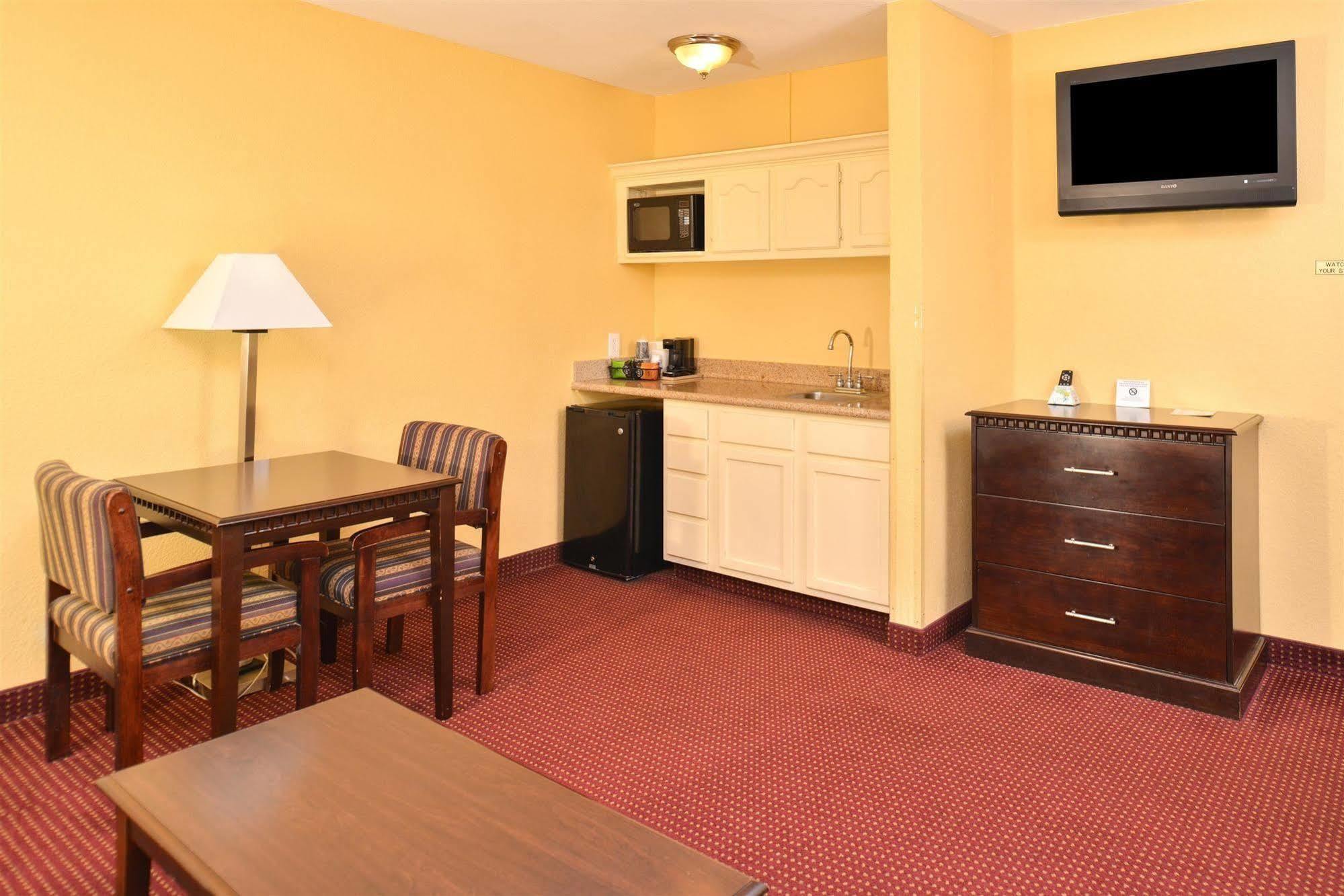Americas Best Value Inn Winnsboro, La Zewnętrze zdjęcie